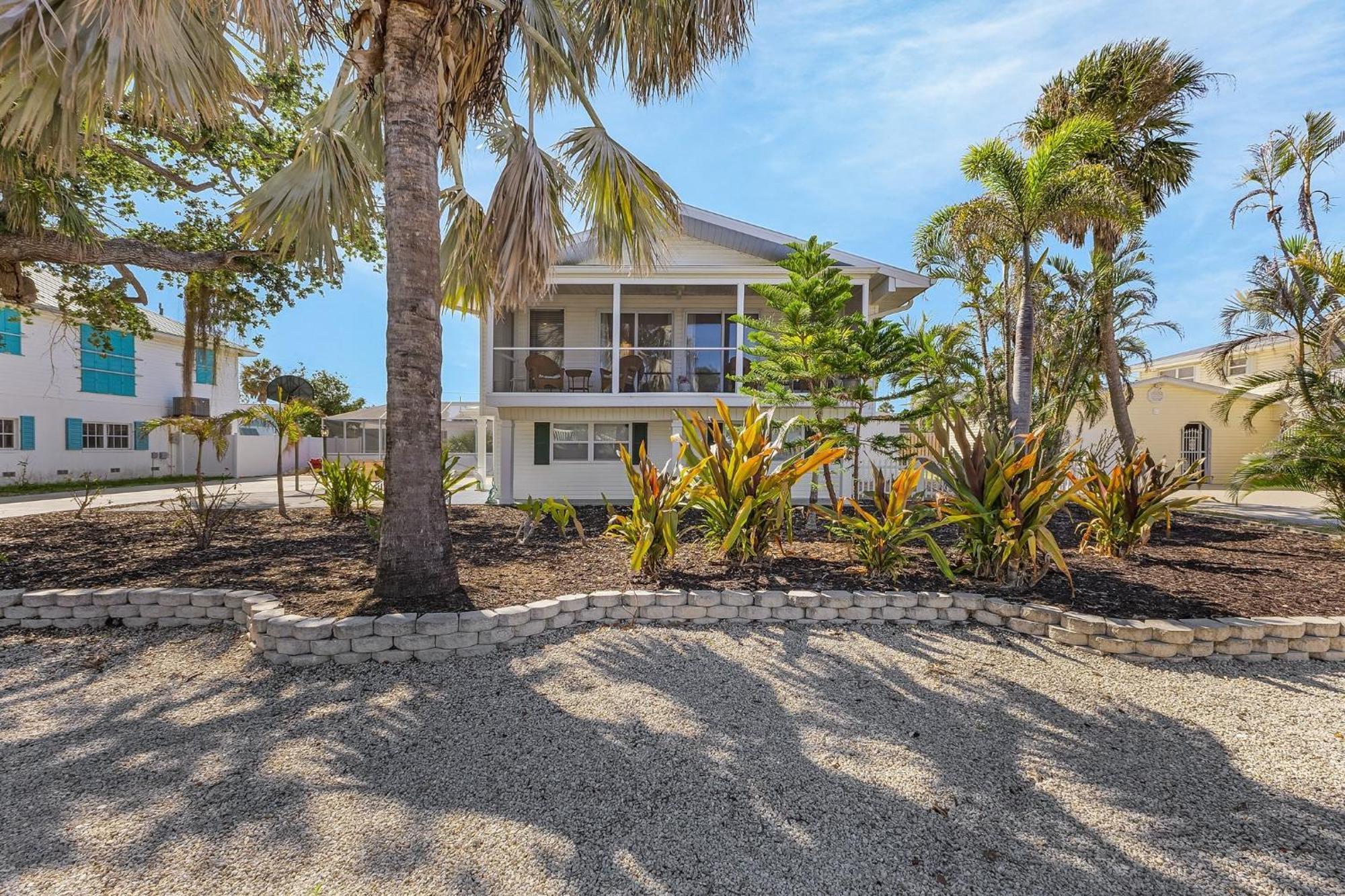 140 Barefoot Bungalow: 4Br/2Ba W/ Heated Pool! Fort Myers Beach Exterior foto